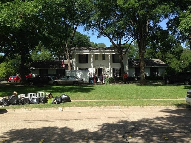 1st image of 3610 S Glenbrook Dr