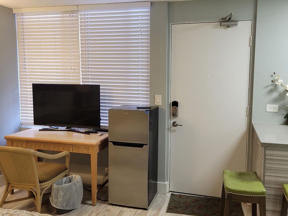 2nd image of 447 Nahua St #306
