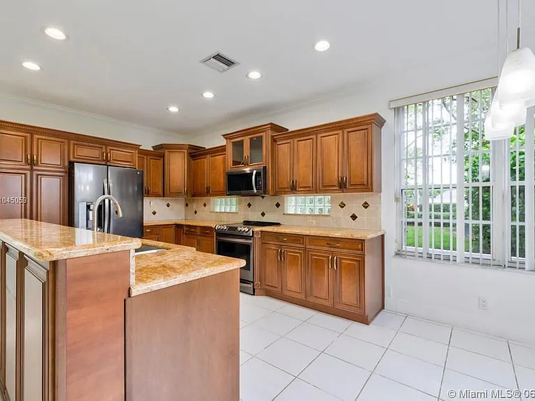 12375 NW 10th Dr #B-1 — Photo 10