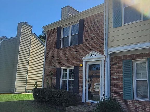 4th image of 923 Ketch Ct