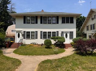 635 Garfield Ave, Rockford, IL 61103
