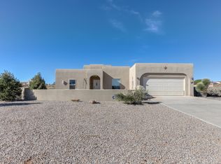 709 10th St, Rio Rancho, NM 87124