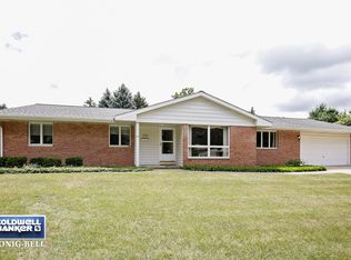 108 Ridge Dr, Dekalb, IL 60115