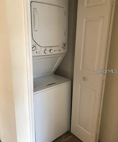 1735 Fluorshire Dr — Photo 8
