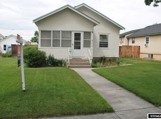 1213 Coburn Ave, Worland, WY 82401