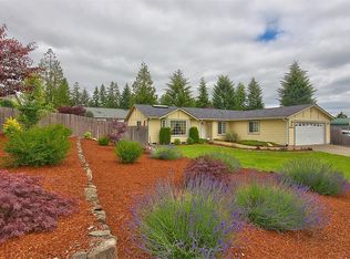 141 E Warbler Ct, Allyn, WA 98524