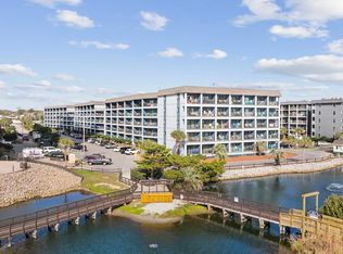 Myrtle Beach Resort B, Myrtle Beach, SC 29575