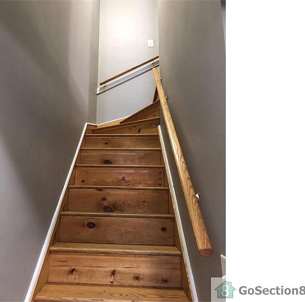 1st image of 512 Jersey St #2