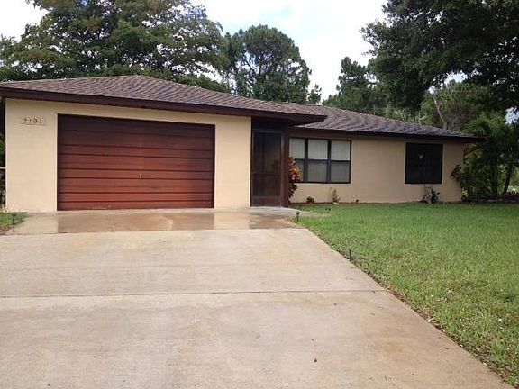 2nd image of 2191 SW Bayshore Boulevard