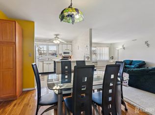 24 Woodedge Ave #A8, Edison, NJ 08817