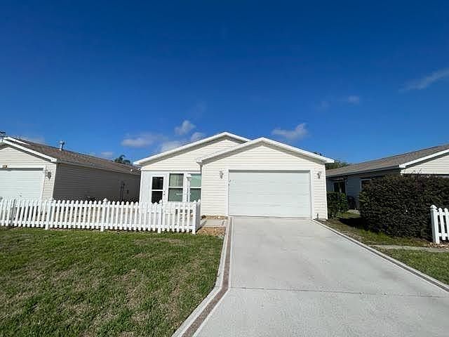 1st image of 1739 Campos Dr