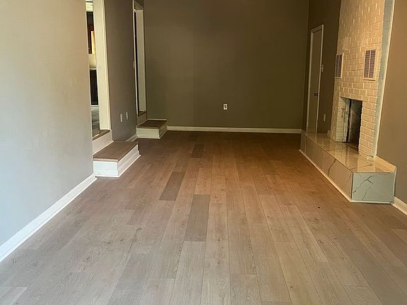 3rd image of 808 Sorrells Dr