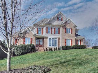 8813 Rosemont Blvd, Knoxville, TN 37923