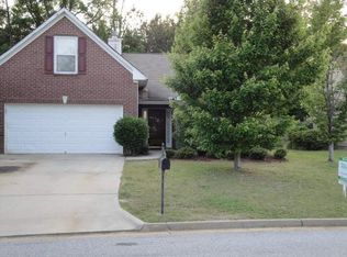 8677 Valley Lakes Ln, Union City, GA 30291