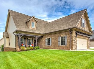 1194 Jacksonian Way, Lenoir City, TN 37772
