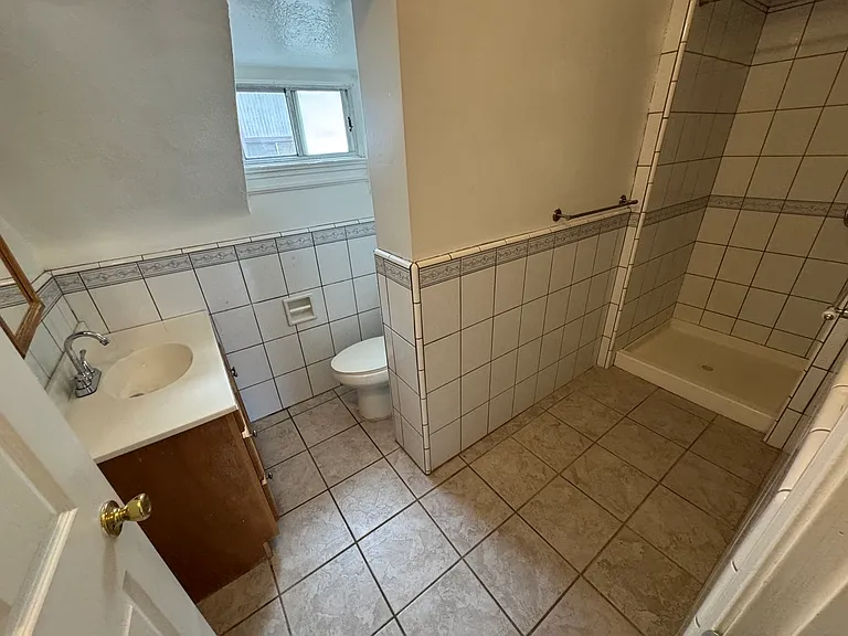 1124 W 37th Pl #1124 — Photo 38
