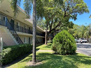 1111 SW 4th St #6, Fort Lauderdale, FL 33312