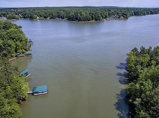 4506 Inlet Pointe Ct, Charlotte, NC 28216