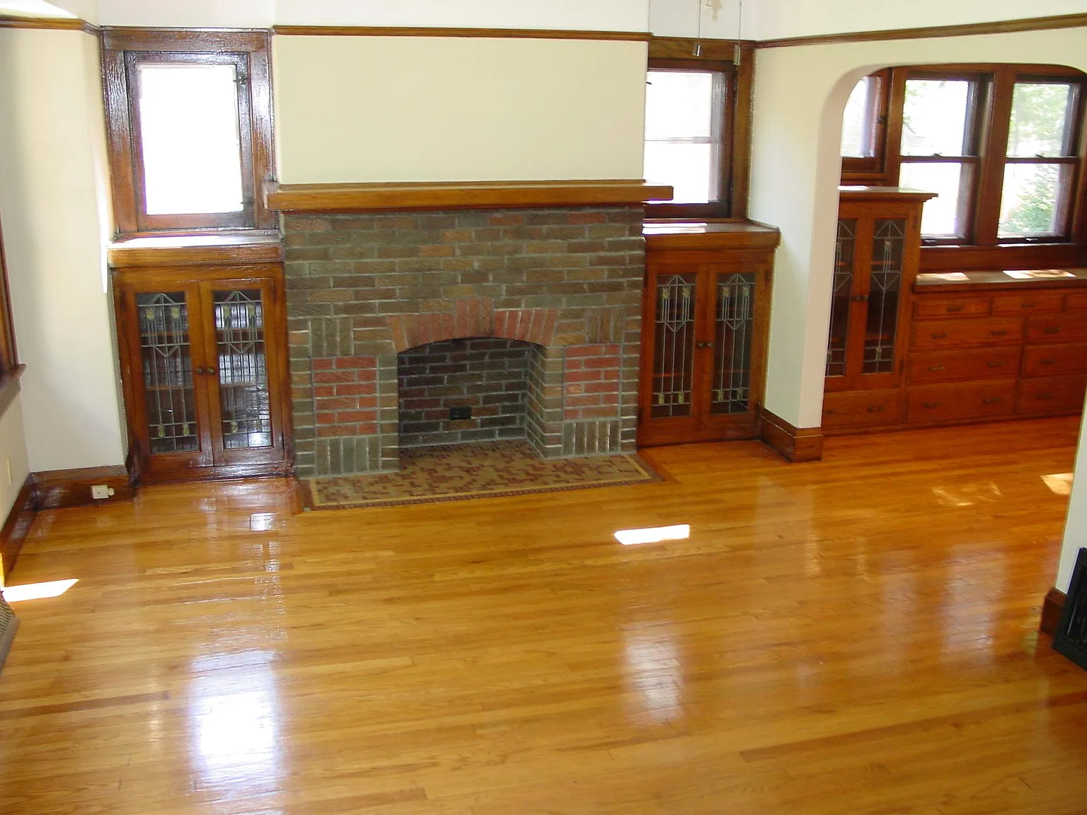 2 bed, 1000 sqft, $1,475 — Photo 3