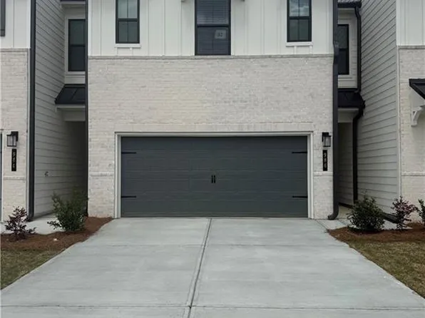 986 Sutherland Ln Lot 32, Lawrenceville, GA 30043