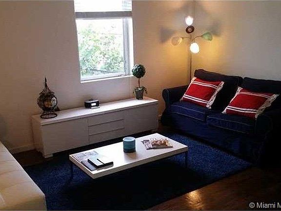 5th image of 1616 Euclid Ave APT 15