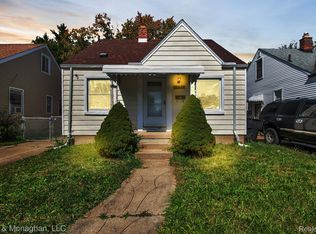 16069 Fairmount Dr, Detroit, MI 48205