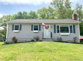 53 New York Rd, Oakdale, CT 06370