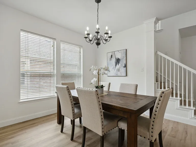 8824 Tyler Dr — Photo 7