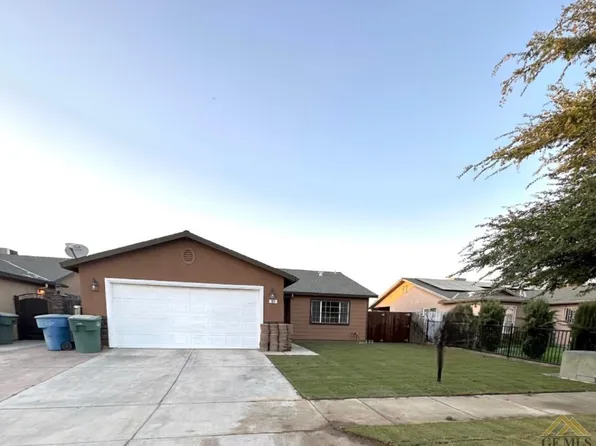 321 Diaz Ave, Delano, CA 93215