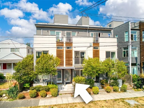 3025 62nd Avenue SW, Seattle, WA 98116