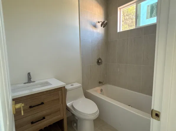 1145 S Rosewood Ave #2, Santa Ana, CA 92707