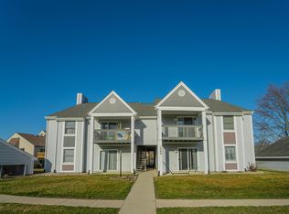 1069 Millpond Rd UNIT E, Valparaiso, IN 46385