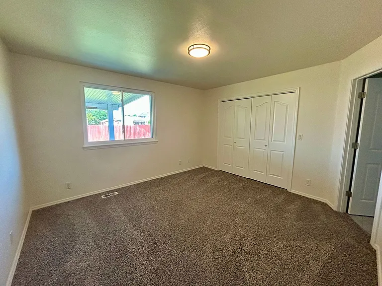 7 S Honey Dr — Photo 17