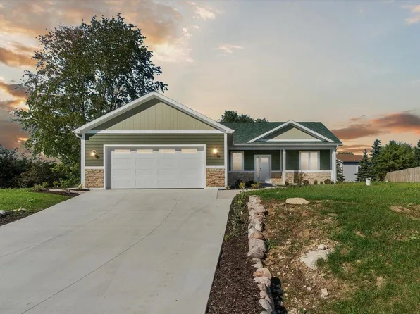 W6071 Mariner Hills TRAIL, Elkhorn, WI 53121