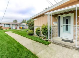 354 7th Pl SE APT 4, Puyallup, WA 98372