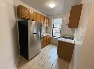 31-18 Newtown Ave #B1, Astoria, NY 11102
