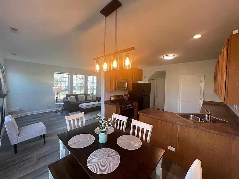 2 Christie Ct — Photo 6