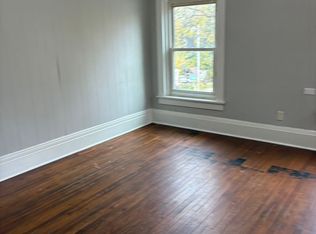 225 Allen St APT 4, Waterloo, IA 50701