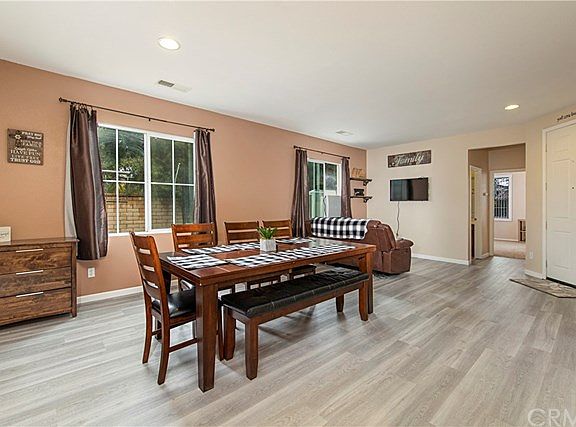5th image of 3590 Sorksbill Dr