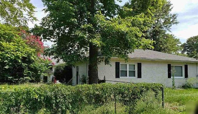 2nd image of 506 Faison Ave
