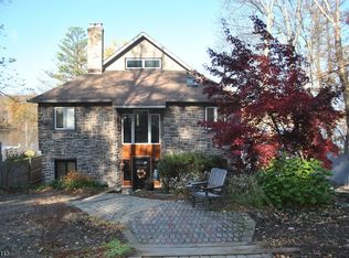 32 E Shore Culver Rd, Branchville, NJ 07826