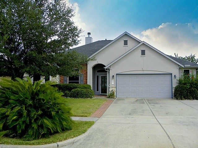 1st image of 1809 Foxglove Dr