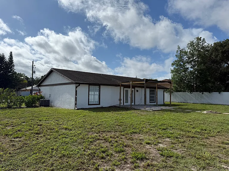 1701 41st Ter SW — Photo 35