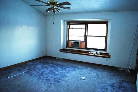 3rd image of 2472 Ball Dr