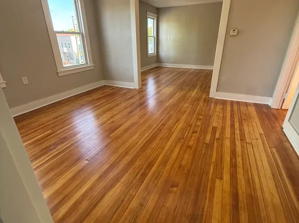 169 Center St #1, Wallingford, CT 06492