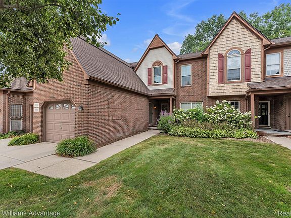 2nd image of 7085 Copper Creek Cir