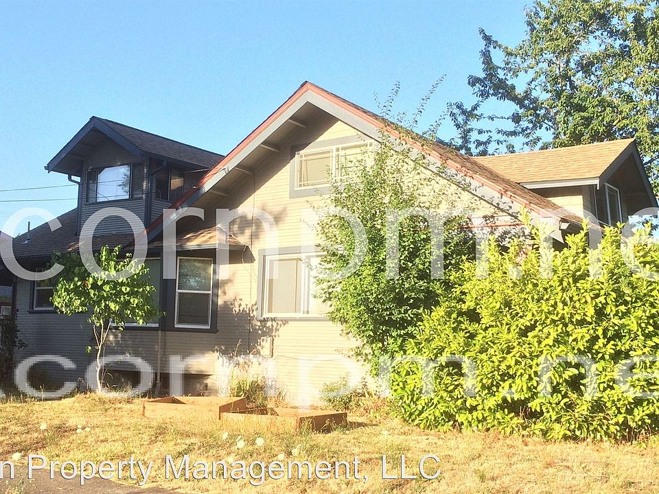 2nd image of 991 W 11th Ave