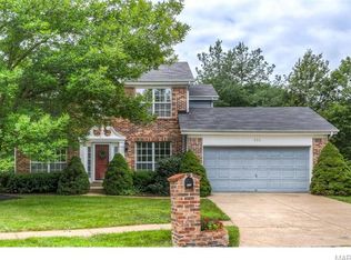 838 Surrey Meadows Ct, Ballwin, MO 63021