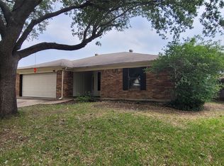 6436 Green Ridge Dr, Watauga, TX 76148