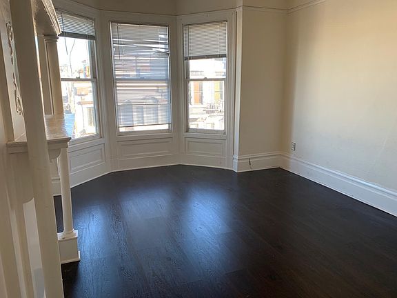 4th image of 3023 Fillmore St #3023